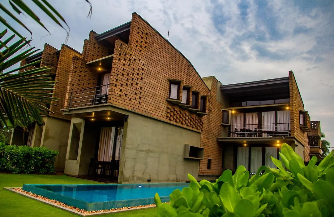 Inidi Leisure Luxury Villas-1